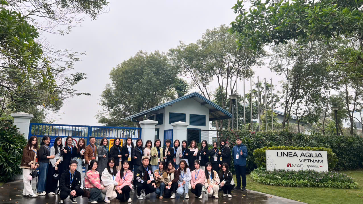 Chương trình Trải nghiệm Thực tế tại Doanh nghiệp May LineAaqua Việt Nam và Tham quan Di tích Văn hóa Chùa Nôm- Một ngày ý nghĩa với sinh viên và giảng viên Khoa Công nghệ May và Thời trang