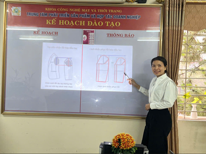HOẠT ĐỘNG TRONG SINH HOẠT CHUYÊN MÔN SÂU  TẠI TRUNG TÂM PTSP&HTDN